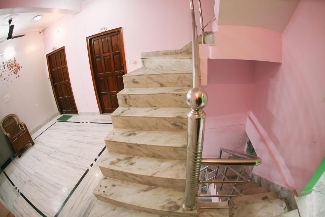 Maa Vaibhav Laxmi Guest House Rishīkesh Zewnętrze zdjęcie