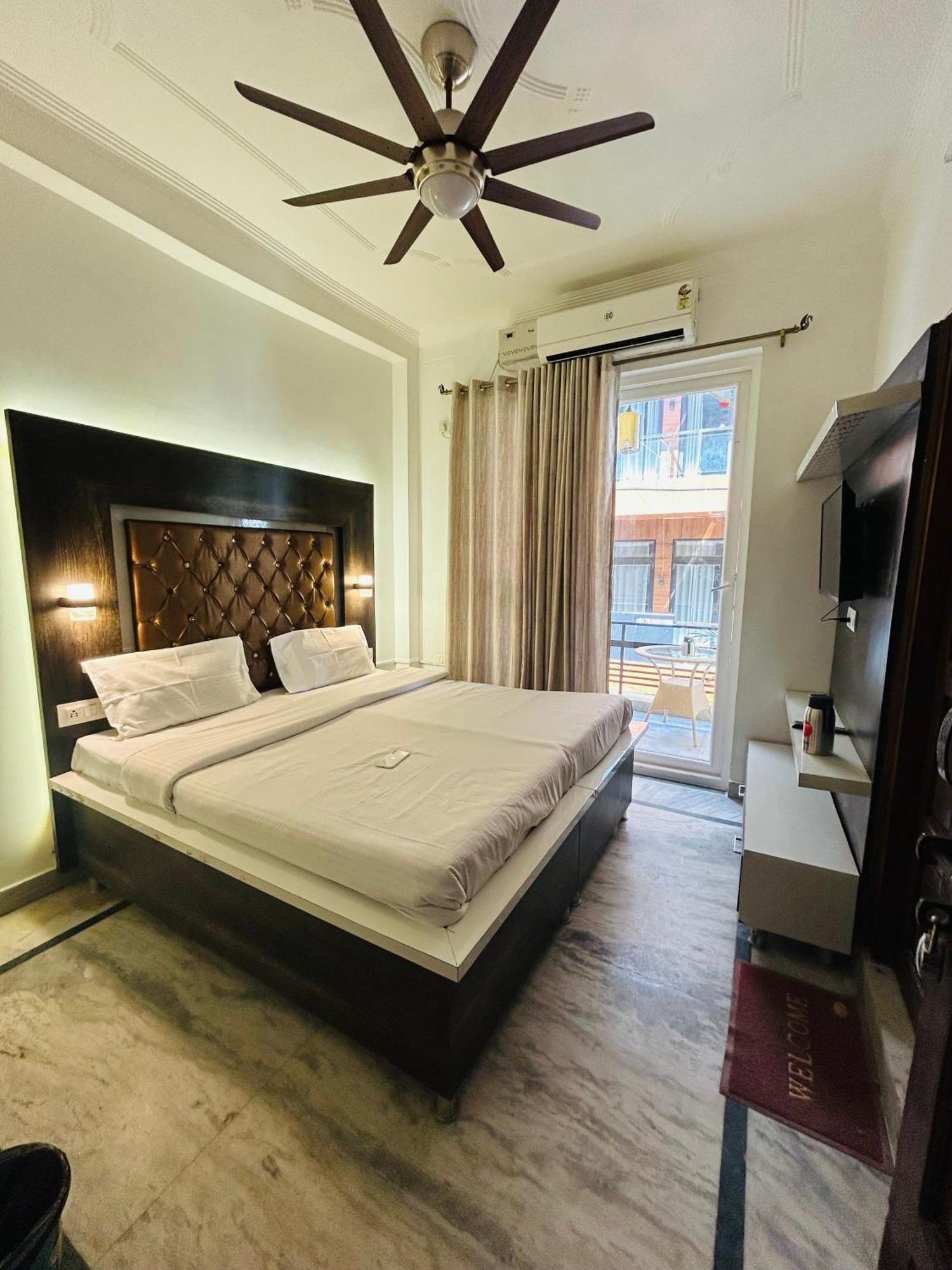 Maa Vaibhav Laxmi Guest House Rishīkesh Zewnętrze zdjęcie